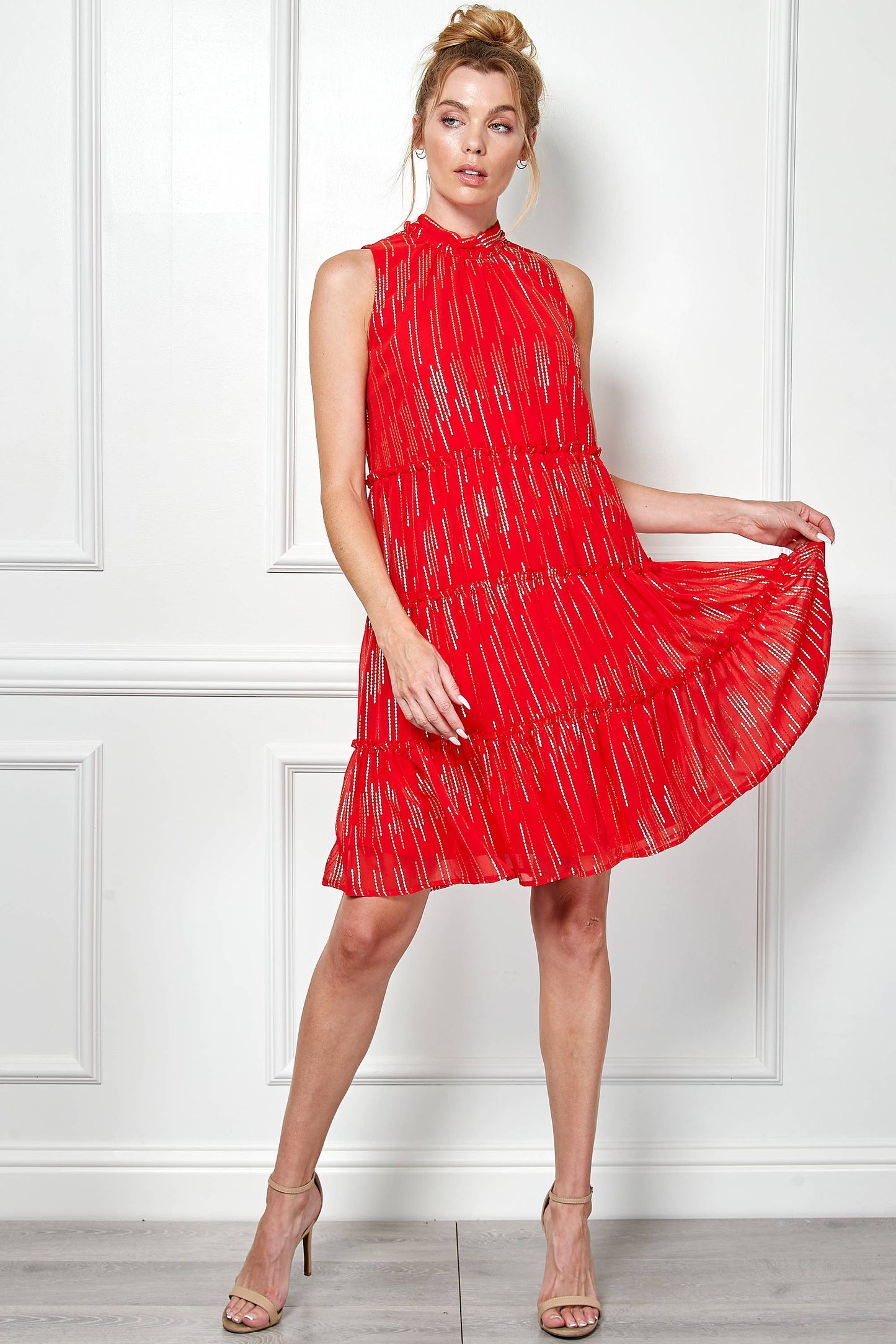 OVERLAY FOIL SLVLESS 3 TIER DRESS W/NECK RUFFLE