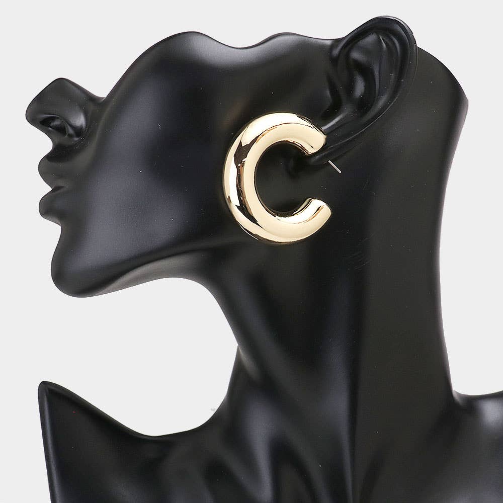 Thick Hoop Earrings
: Gold