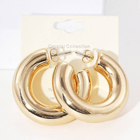Thick Hoop Earrings
: Gold