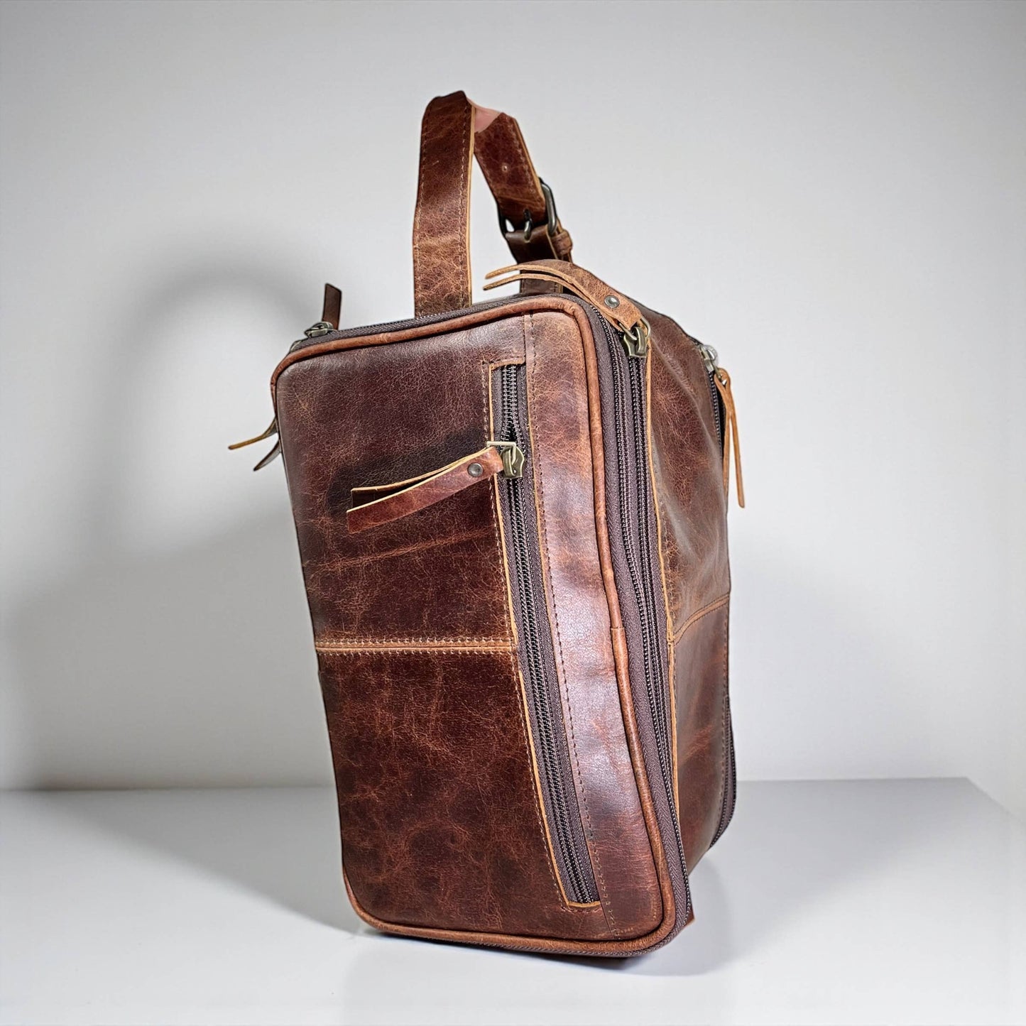 All leather toiletry bag